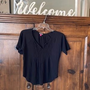 Vince Camuto black blouse with front detail. Size S